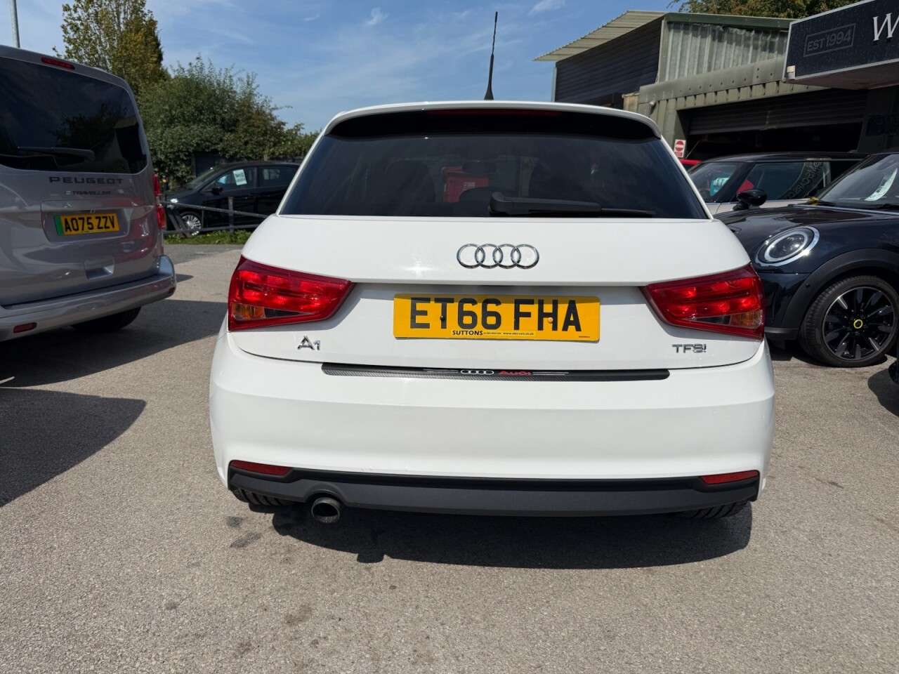 2017 AUDI A1 2017 AUDI A1