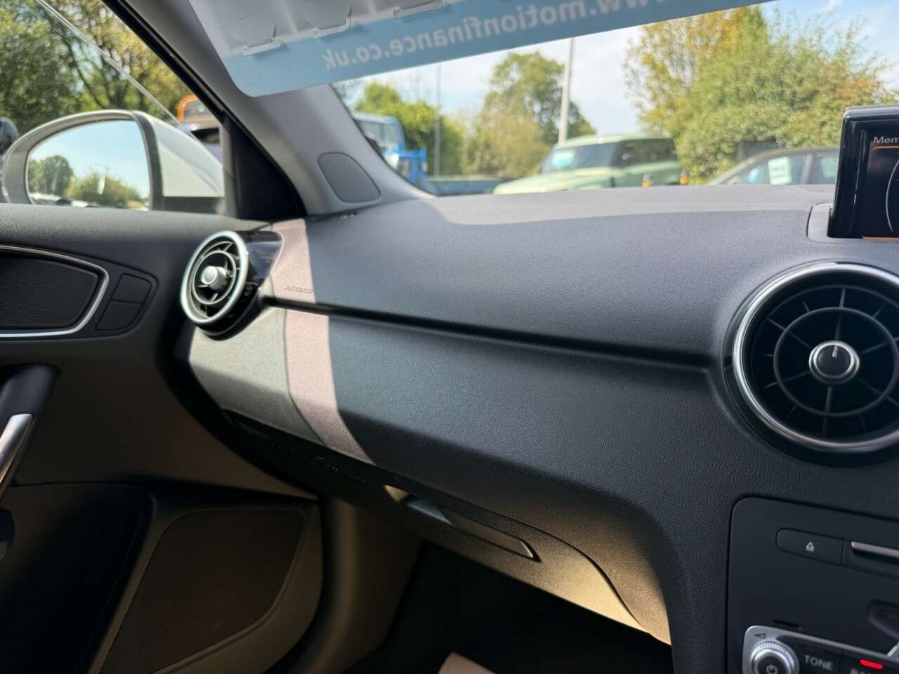 2017 AUDI A1 2017 AUDI A1
