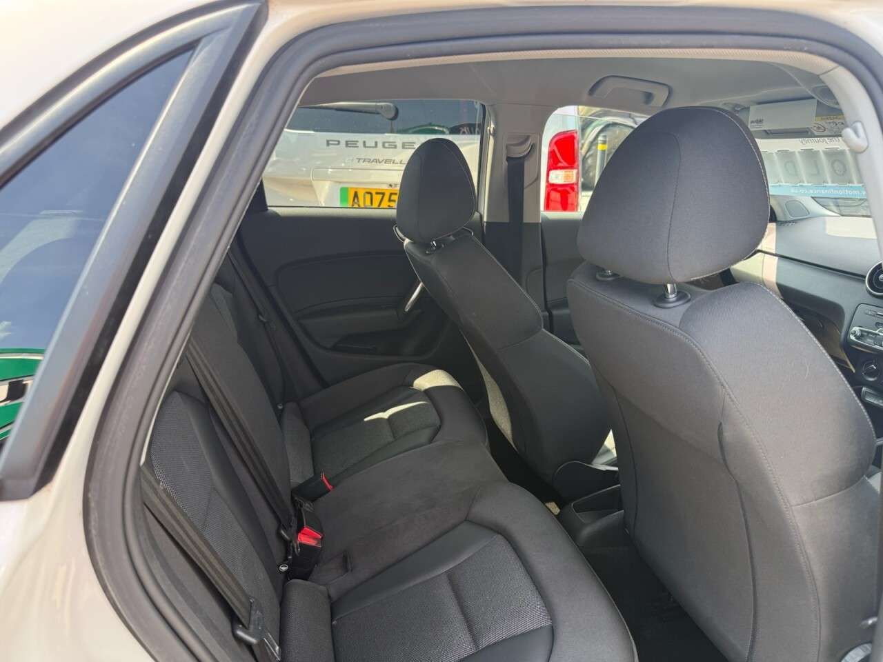2017 AUDI A1 2017 AUDI A1