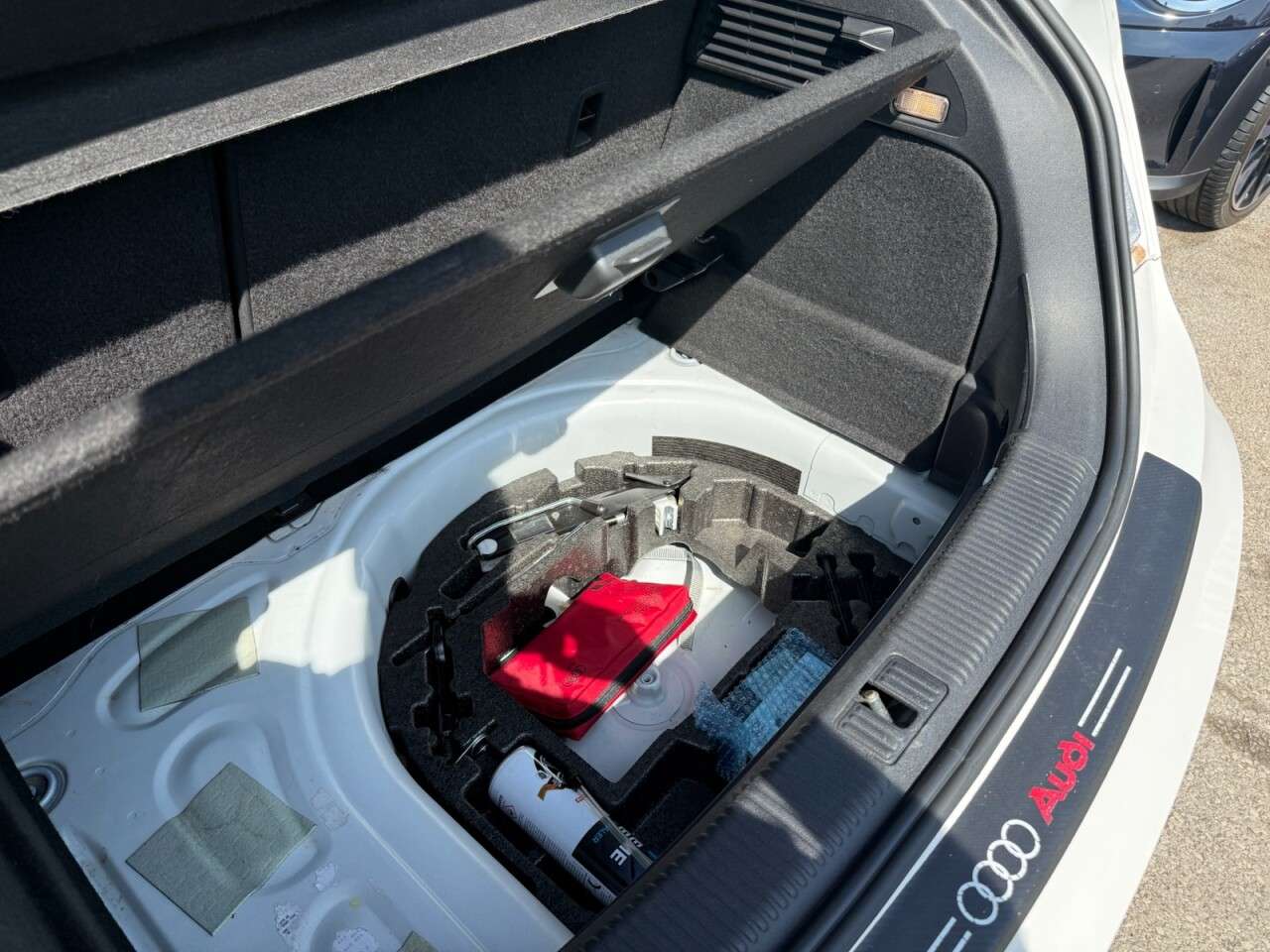 2017 AUDI A1 2017 AUDI A1