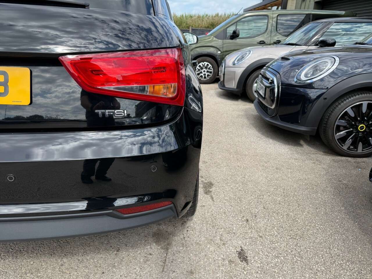 2017 AUDI A1 2017 AUDI A1
