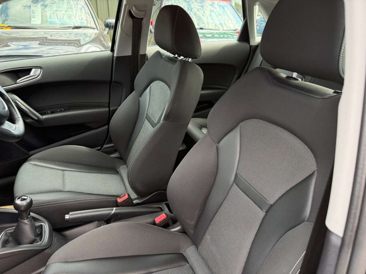 2017 AUDI A1 2017 AUDI A1