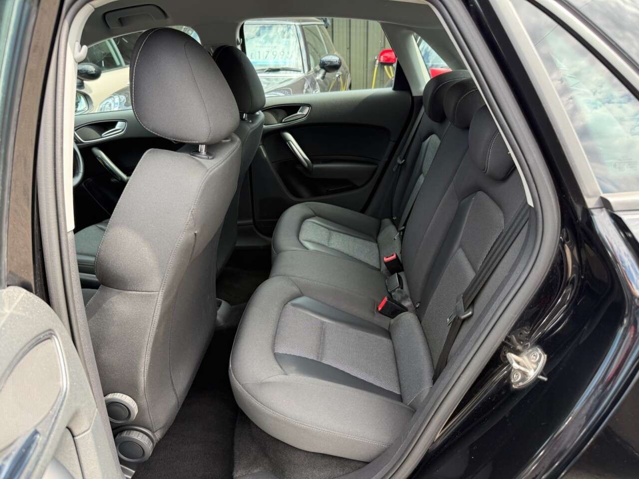 2017 AUDI A1 2017 AUDI A1