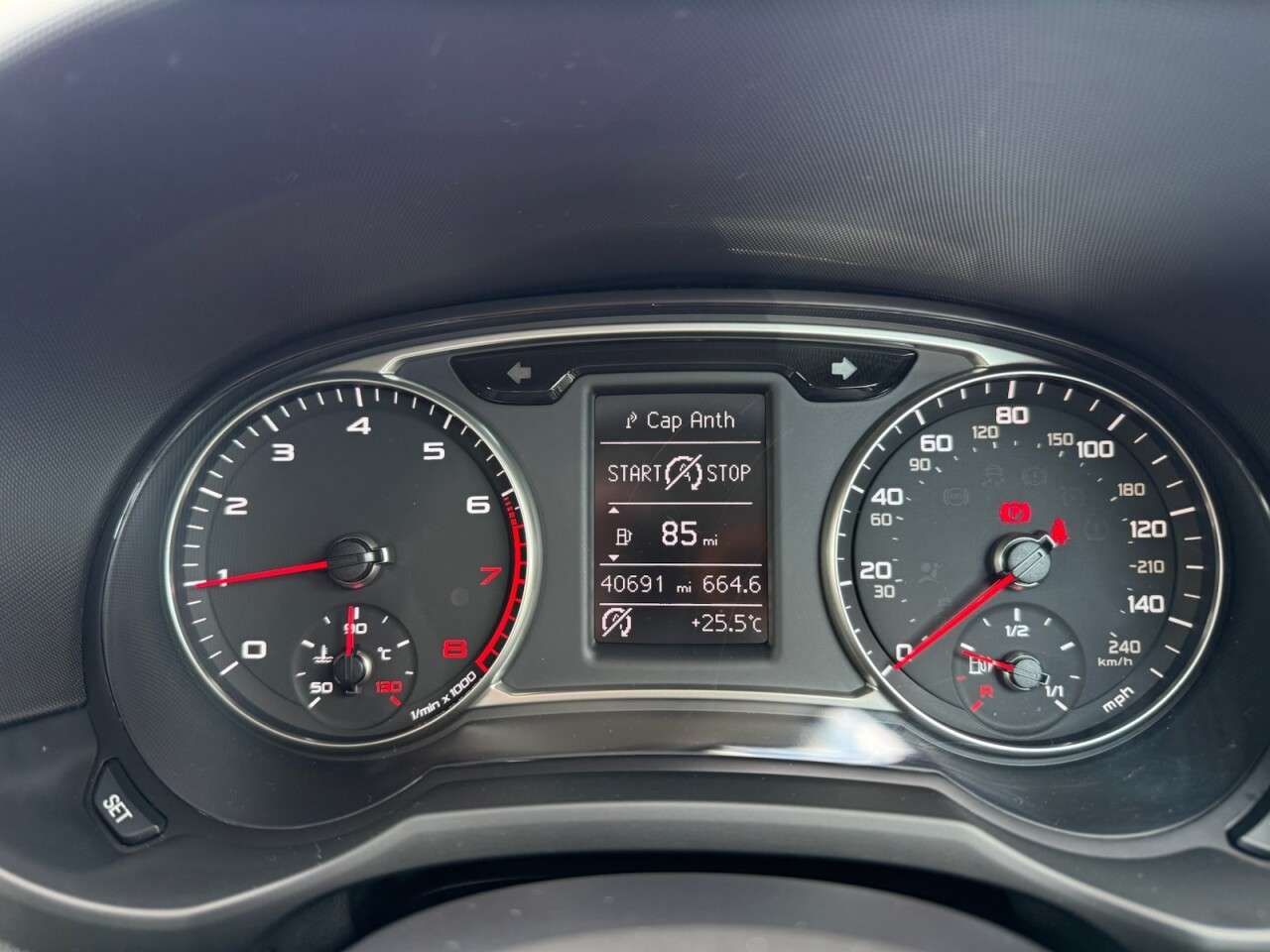 2017 AUDI A1 2017 AUDI A1