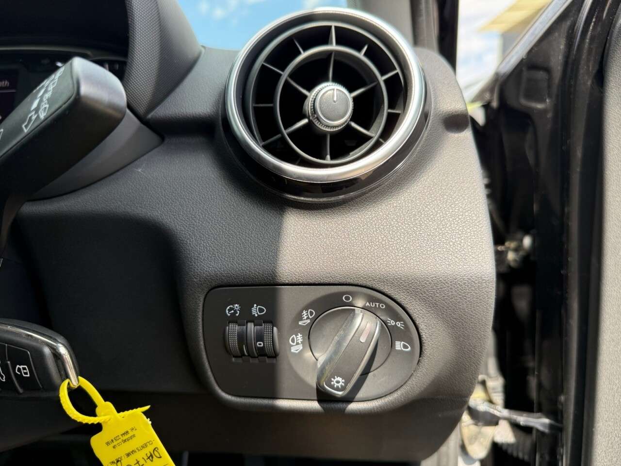 2017 AUDI A1 2017 AUDI A1