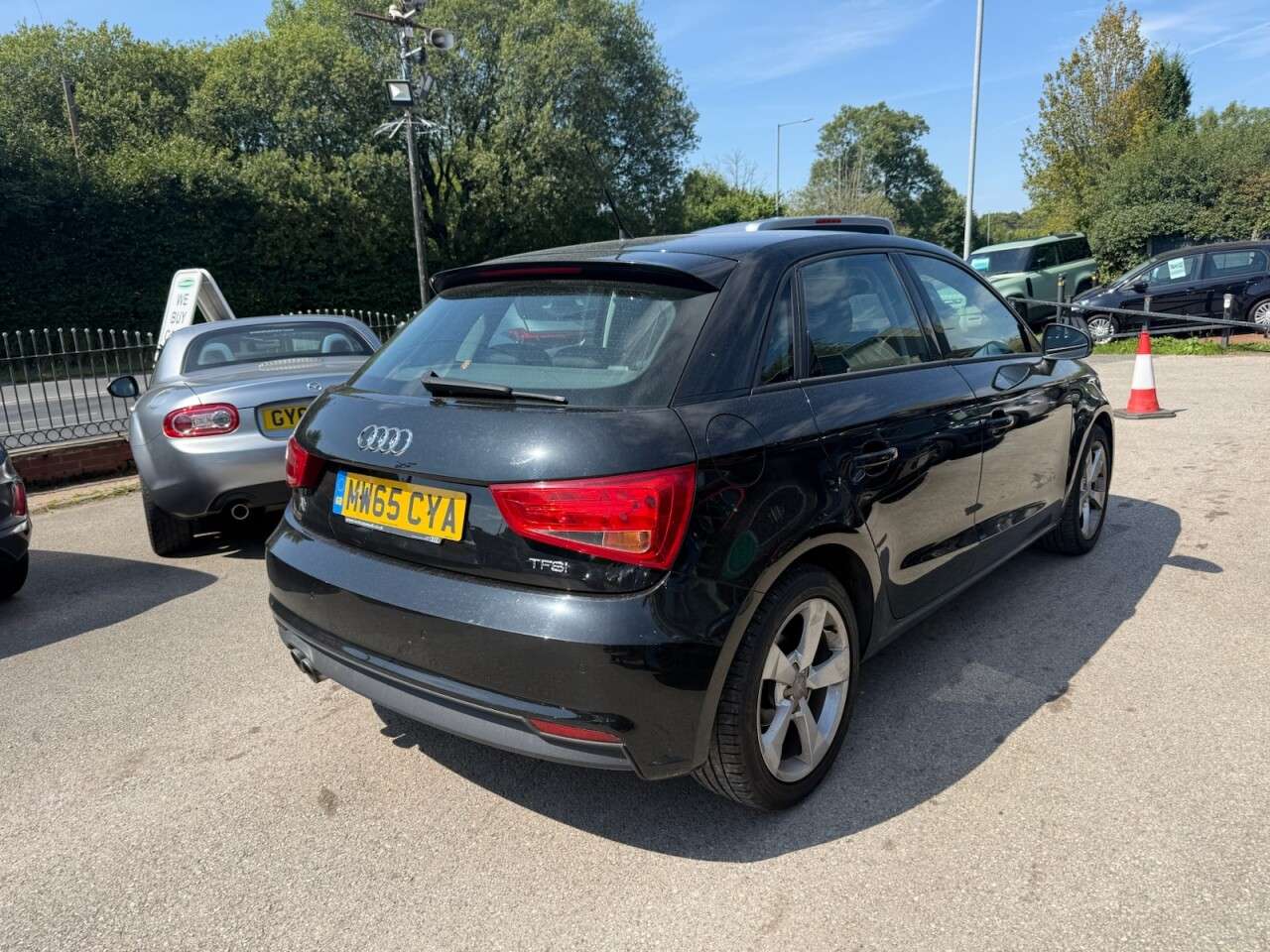 A 2015 AUDI A1 1.4 TFSI Sport Sportback 5dr Petrol Manual Euro 6 (s/s) (125 ps) **SAT NAV A 2015 AUDI A1 1.4 TFSI Sport Sportback 5dr Petrol Manual Euro 6 (s/s) (125 ps) **SAT NAV