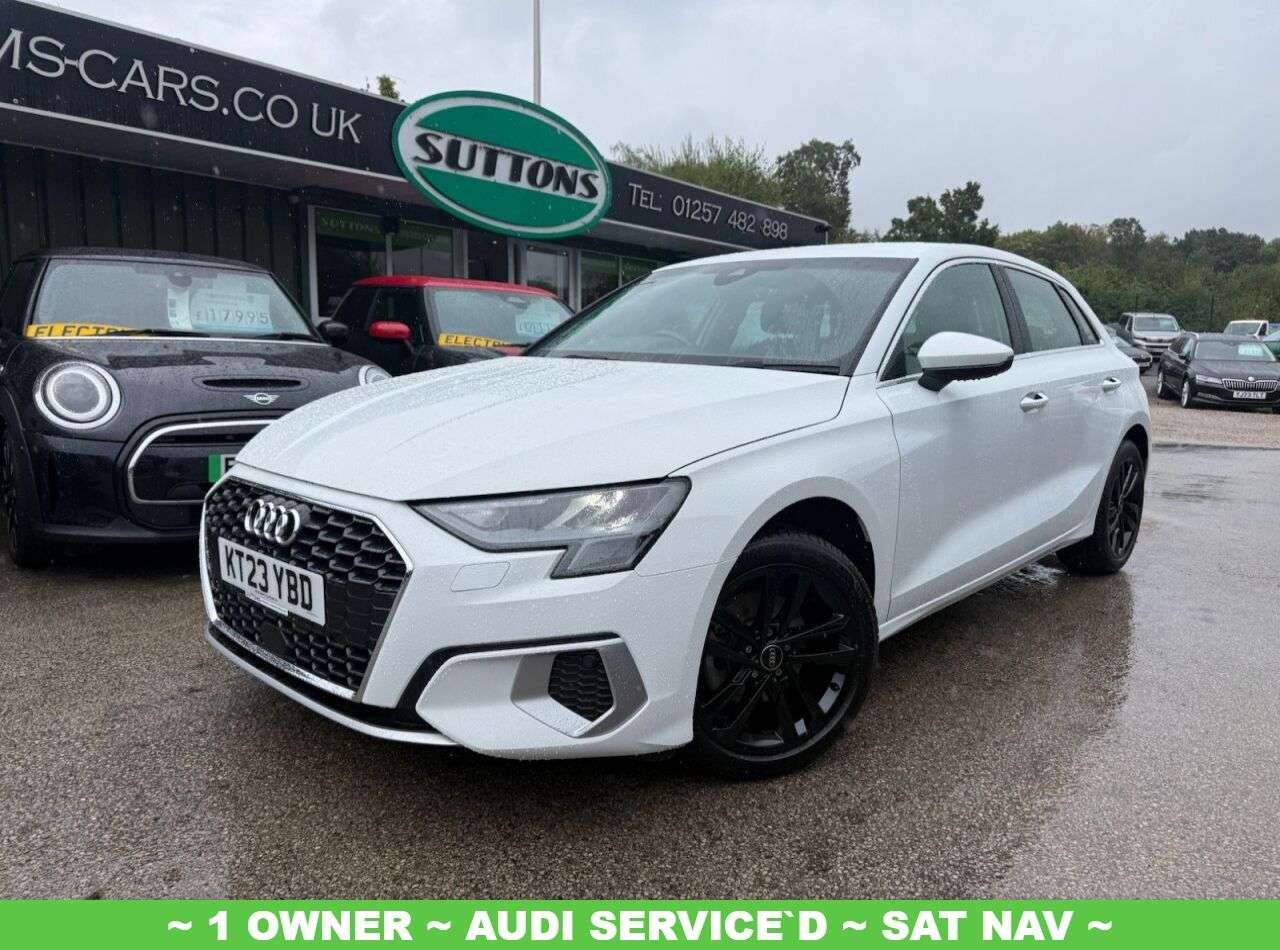 A 2023 AUDI A3 1.0 TFSI 30 Sport Sportback 5dr Petrol Manual Euro 6 (s/s) (110 ps) 1 PRIVA A 2023 AUDI A3 1.0 TFSI 30 Sport Sportback 5dr Petrol Manual Euro 6 (s/s) (110 ps) 1 PRIVA