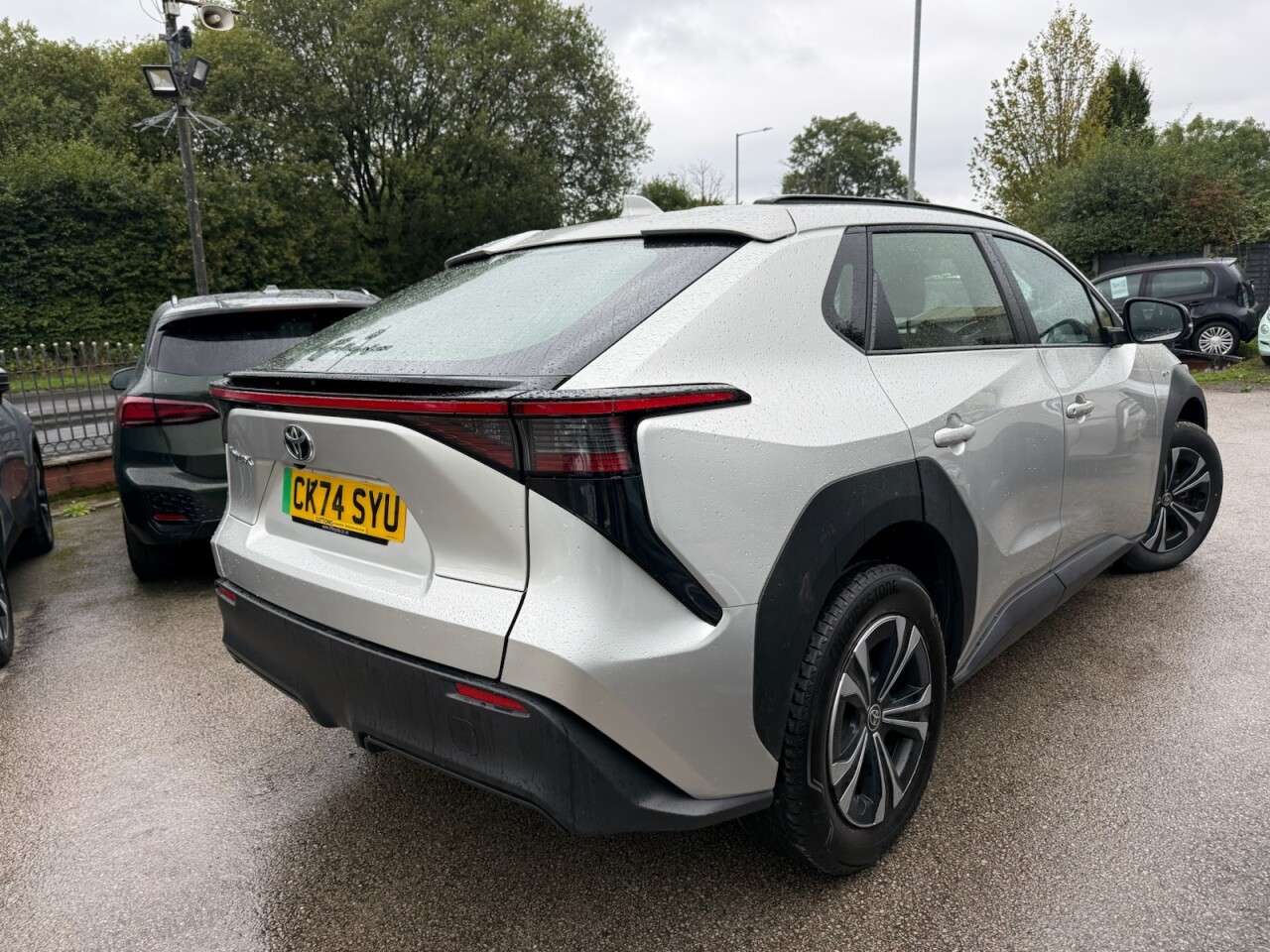 A 2024 TOYOTA BZ4X 71.4kWh Pure SUV 5dr Electric Auto (11kW OBC) (204 ps) 1 PRIVATE OWNER, TOY A 2024 TOYOTA BZ4X 71.4kWh Pure SUV 5dr Electric Auto (11kW OBC) (204 ps) 1 PRIVATE OWNER, TOY