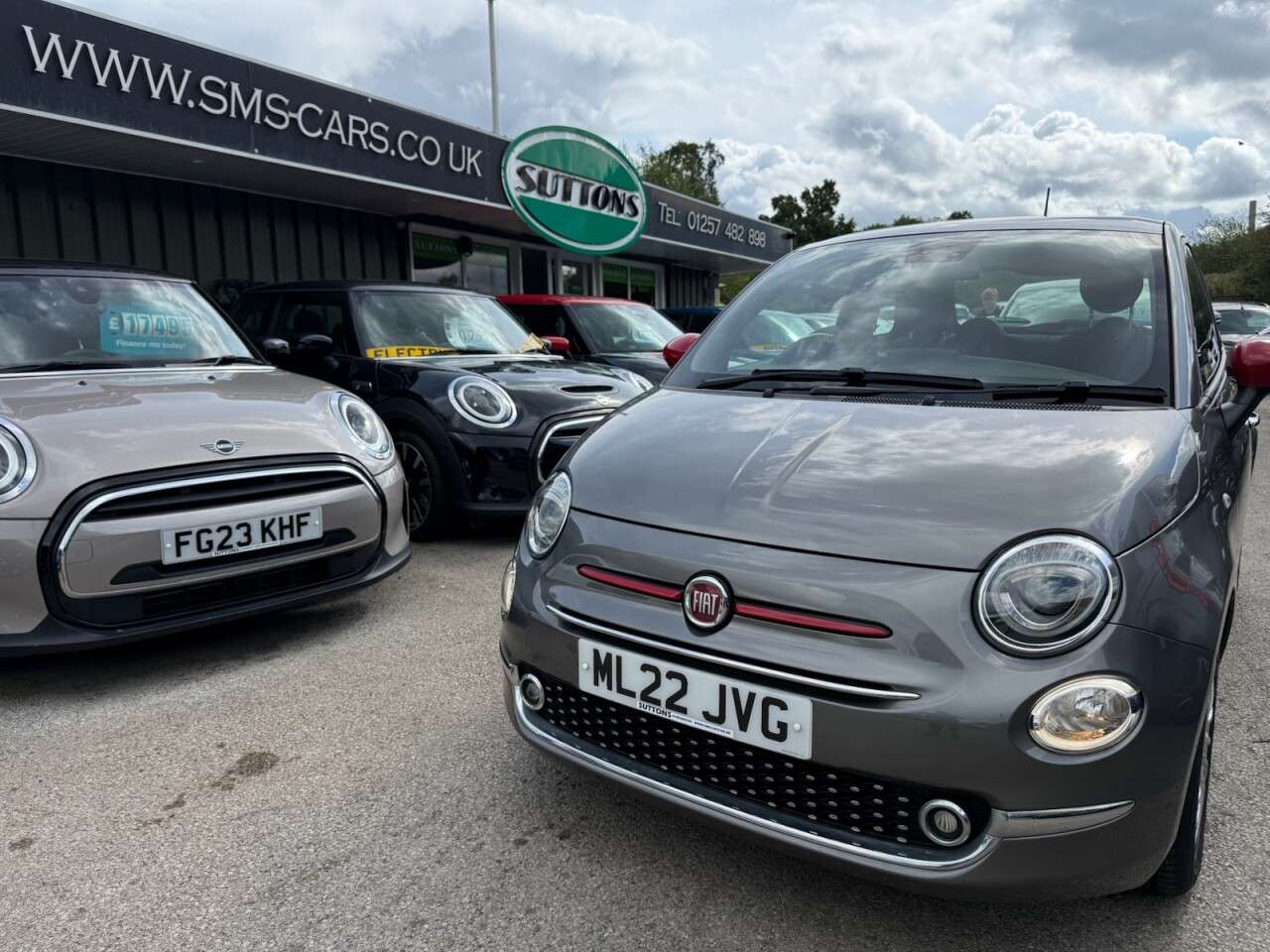 A 2022 FIAT 500 1.0 MHEV RED Hatchback 3dr Petrol Manual Euro 6 (s/s) (70 bhp) SERVICE & PR A 2022 FIAT 500 1.0 MHEV RED Hatchback 3dr Petrol Manual Euro 6 (s/s) (70 bhp) SERVICE & PR