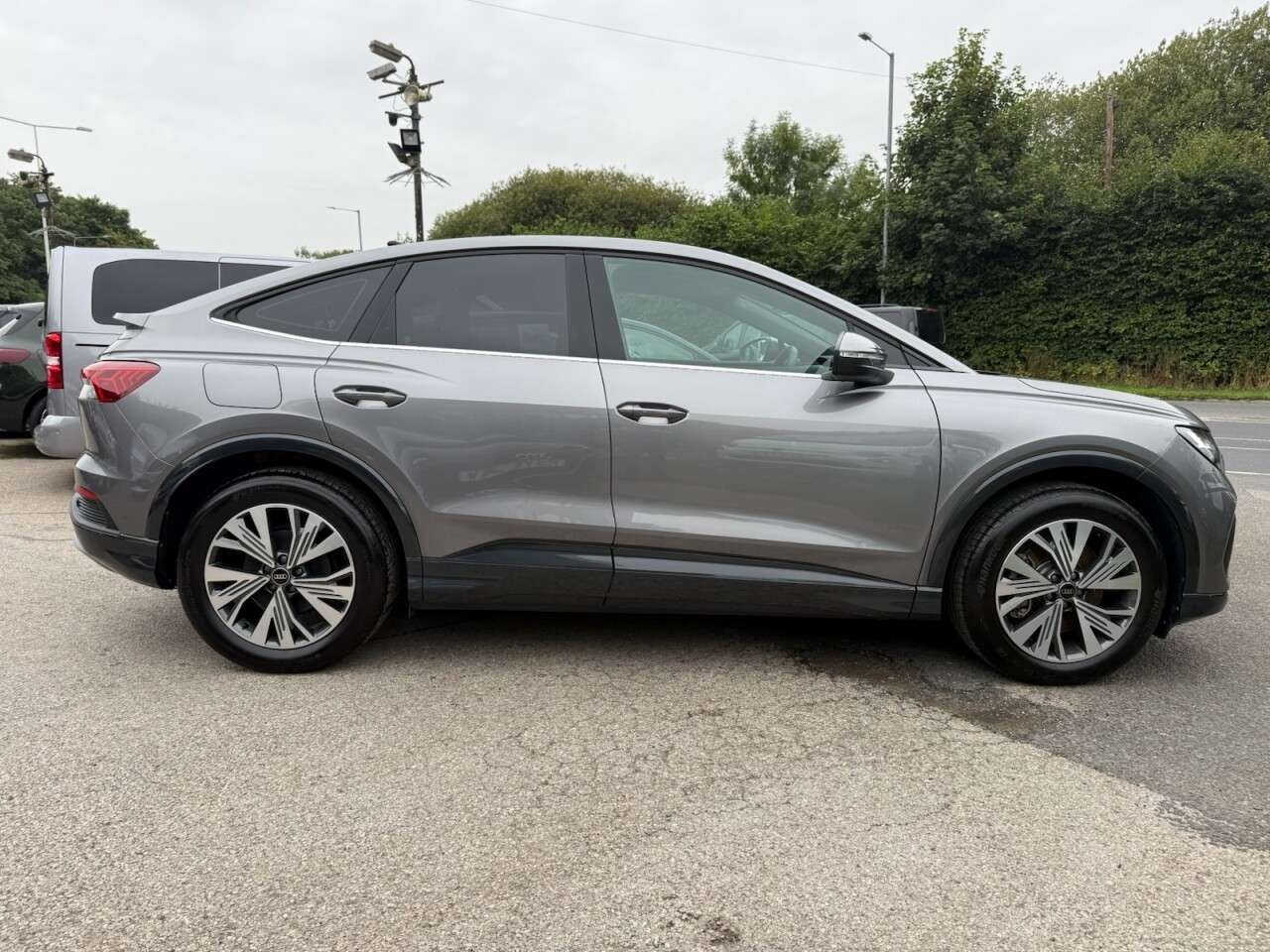 A 2024 AUDI Q4 E-TRON 45 Sport Sportback 5dr Electric Auto quattro 82kWh (286 ps) **FIRST REGISTE A 2024 AUDI Q4 E-TRON 45 Sport Sportback 5dr Electric Auto quattro 82kWh (286 ps) **FIRST REGISTE