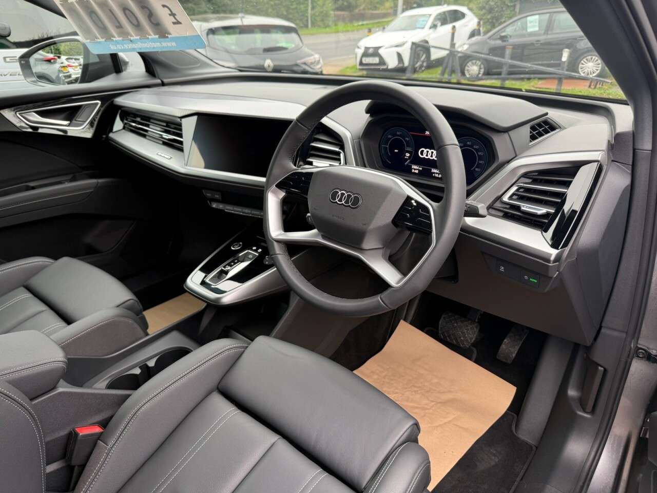2024 AUDI Q4 E-TRON 2024 AUDI Q4 E-TRON