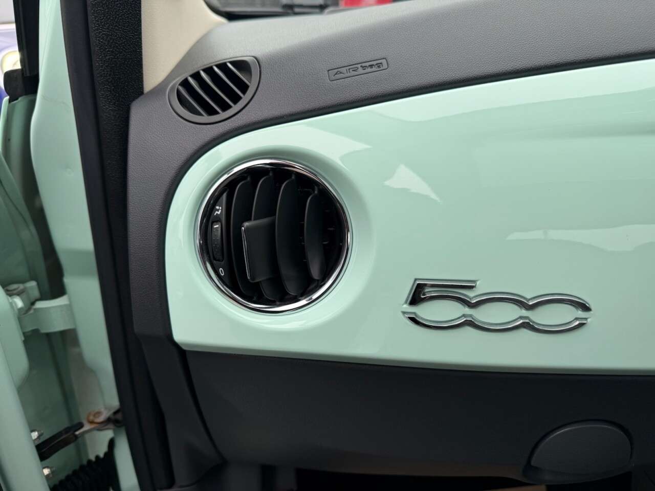 2017 FIAT 500 2017 FIAT 500