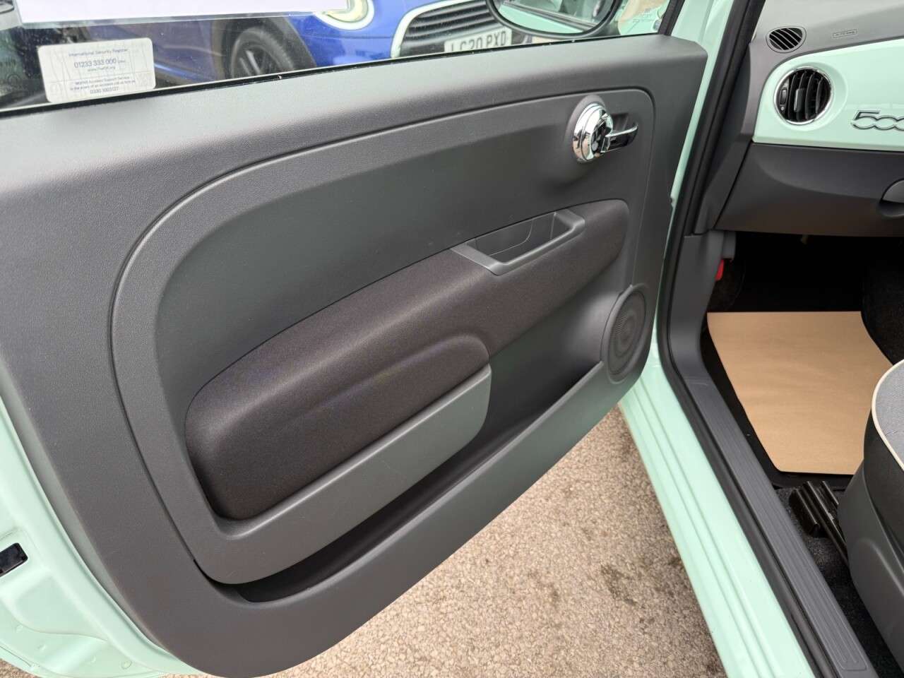 2017 FIAT 500 2017 FIAT 500