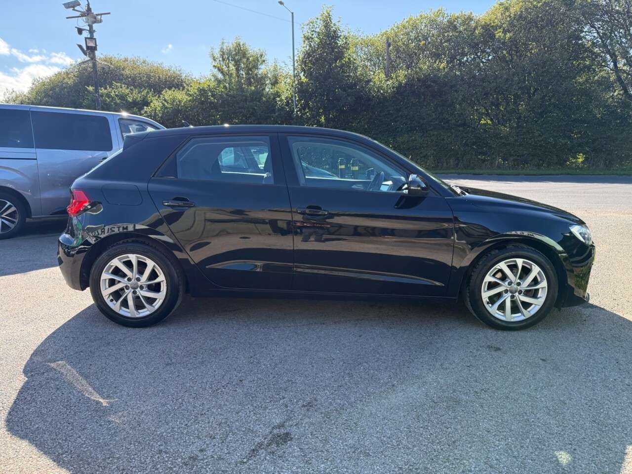 A 2019 AUDI A1 1.0 TFSI 30 Sport Sportback 5dr Petrol Manual Euro 6 (s/s) (116 ps) APPLE & A 2019 AUDI A1 1.0 TFSI 30 Sport Sportback 5dr Petrol Manual Euro 6 (s/s) (116 ps) APPLE &