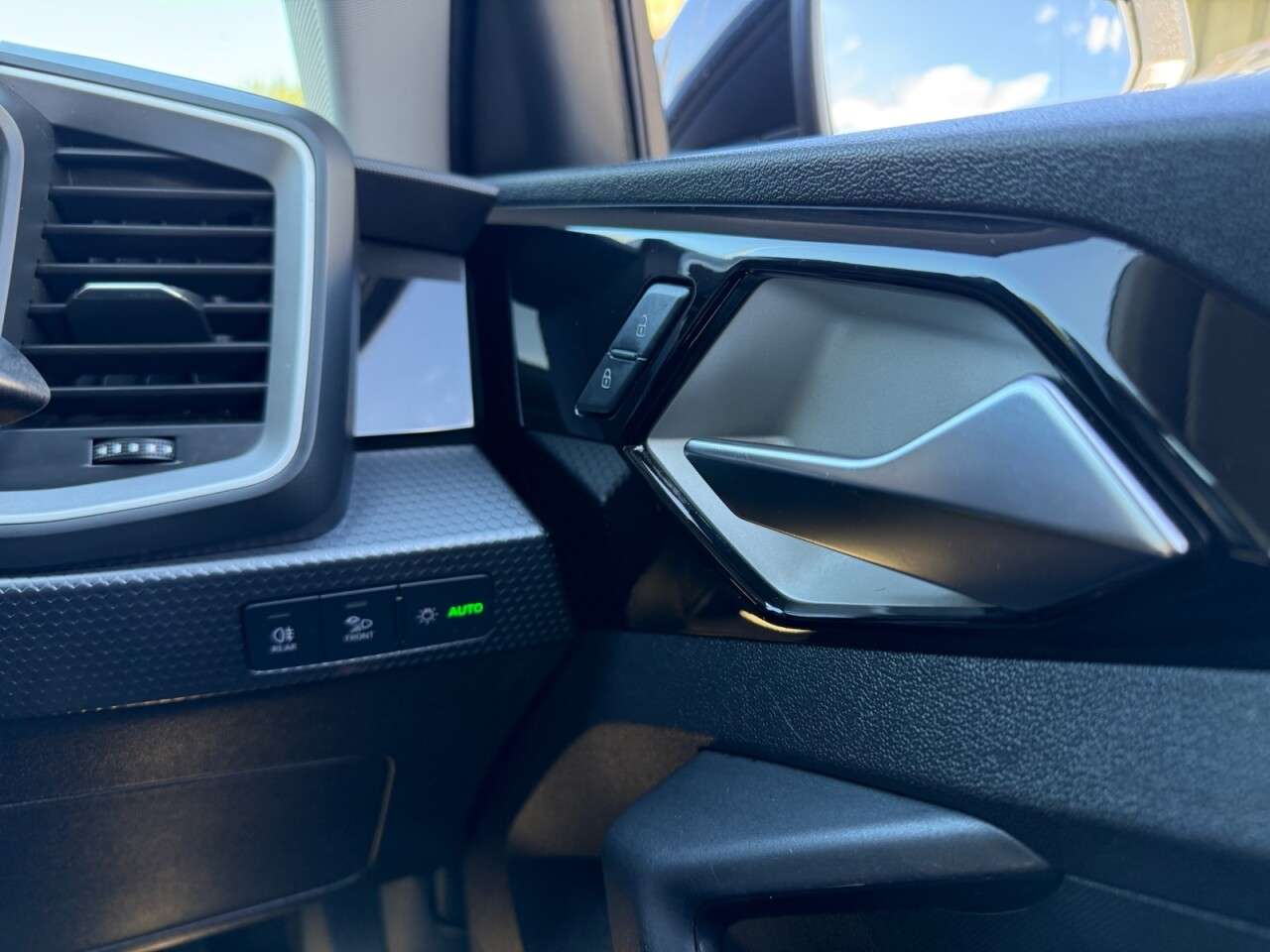 2019 AUDI A1 2019 AUDI A1