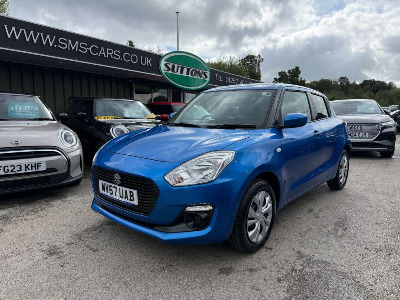A 2017 SUZUKI SWIFT 1.2 Dualjet SZ3 Hatchback 5dr Petrol Manual Euro 6 (s/s) (90 ps) 1 OWNER & A 2017 SUZUKI SWIFT 1.2 Dualjet SZ3 Hatchback 5dr Petrol Manual Euro 6 (s/s) (90 ps) 1 OWNER &