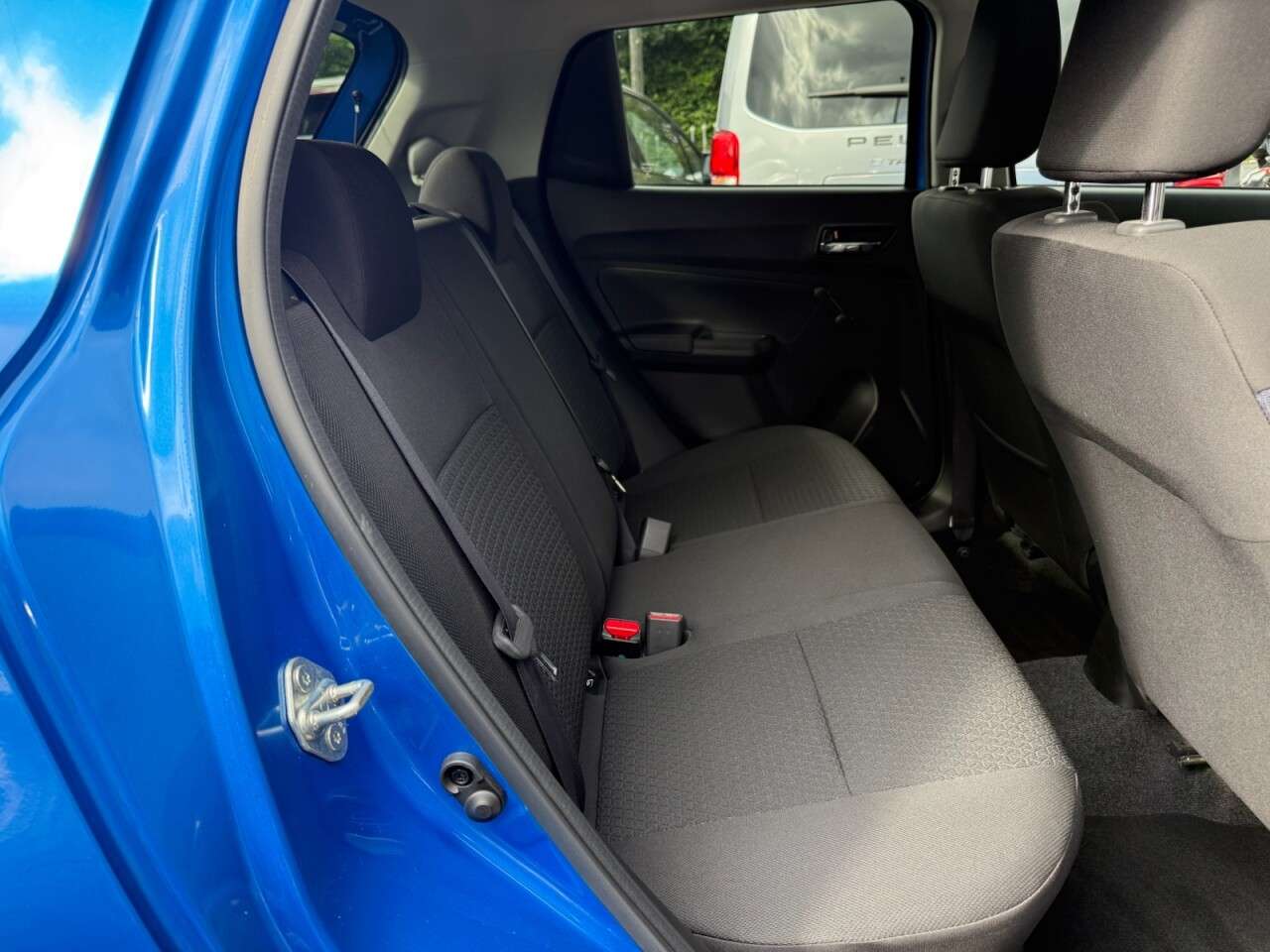 2017 SUZUKI SWIFT 2017 SUZUKI SWIFT
