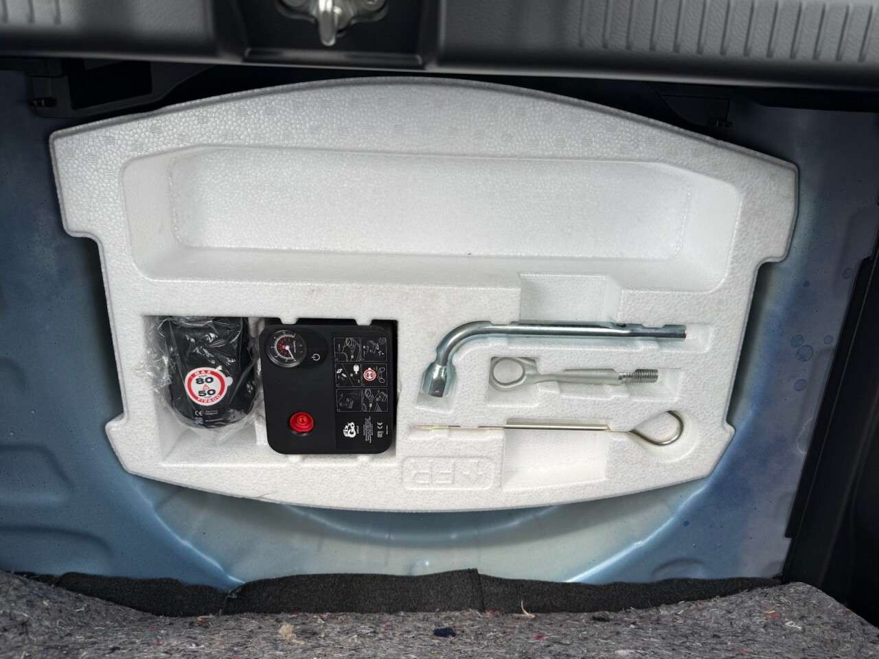2017 SUZUKI SWIFT 2017 SUZUKI SWIFT