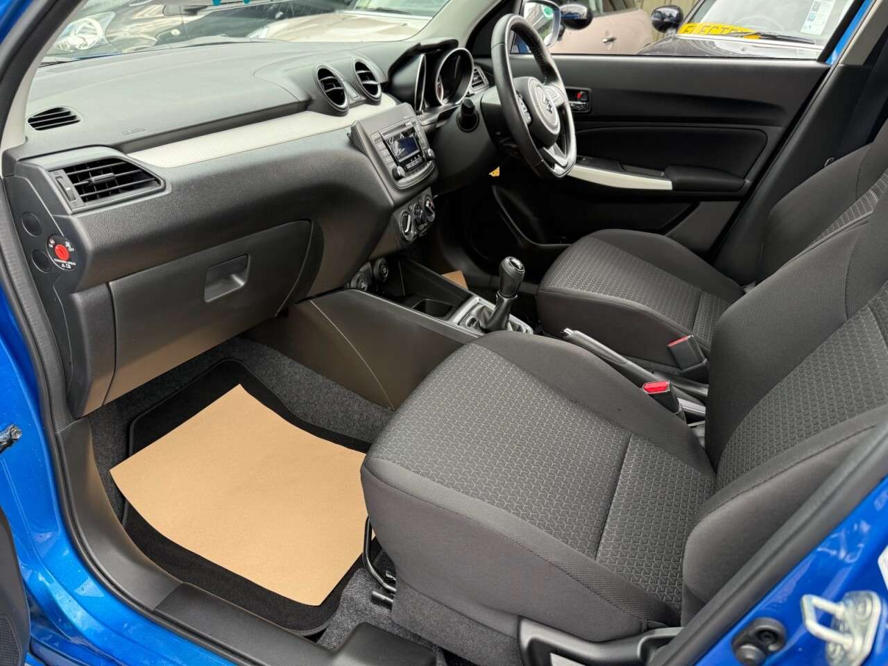 2017 SUZUKI SWIFT 2017 SUZUKI SWIFT