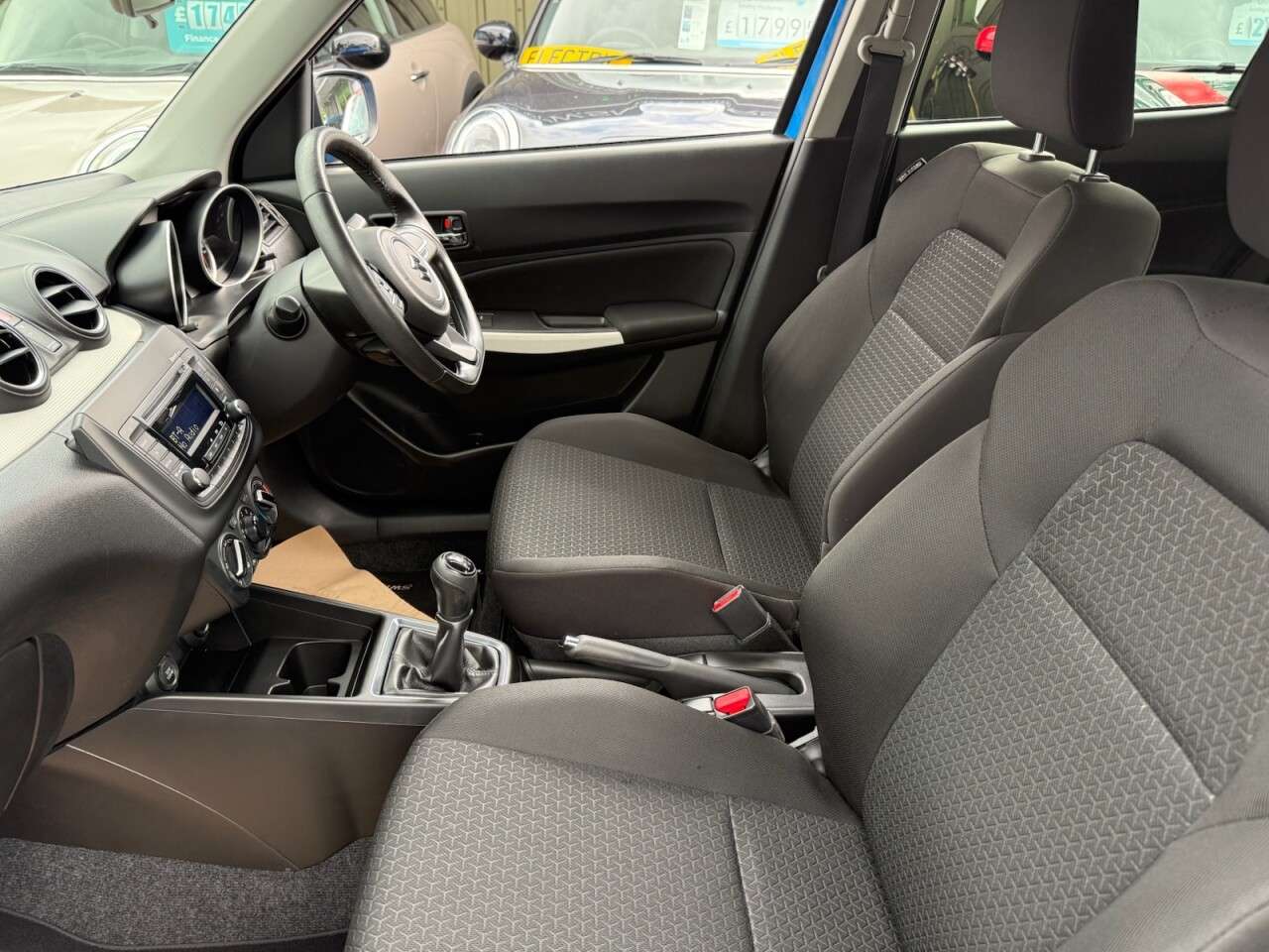 2017 SUZUKI SWIFT 2017 SUZUKI SWIFT