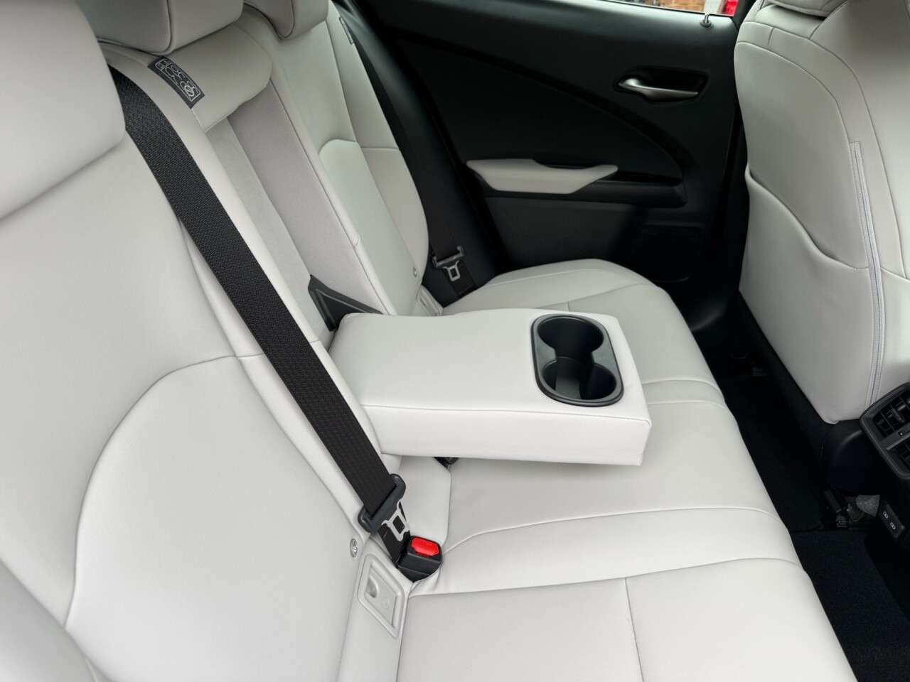 2023 LEXUS UX 2023 LEXUS UX