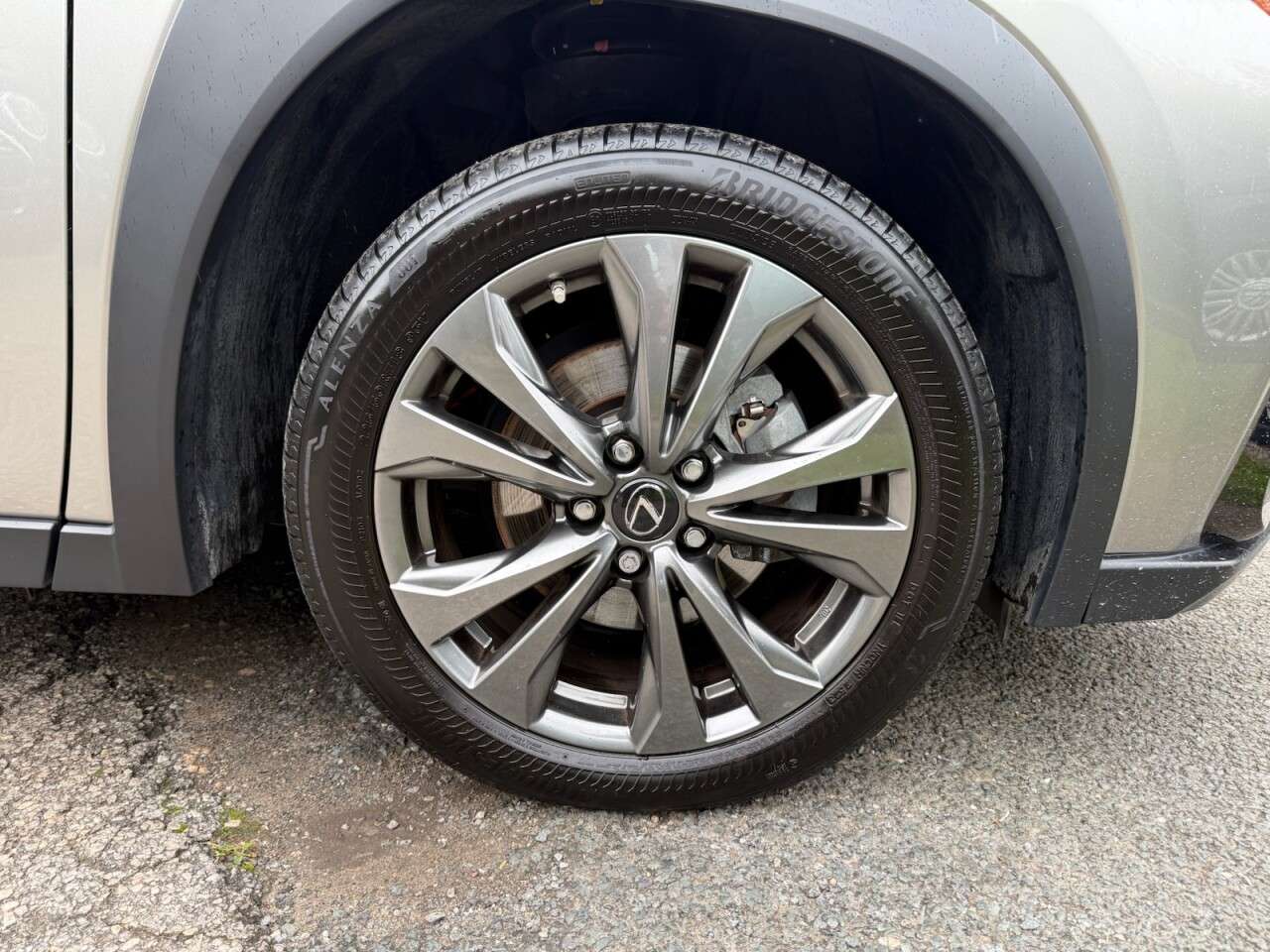 2023 LEXUS UX 2023 LEXUS UX