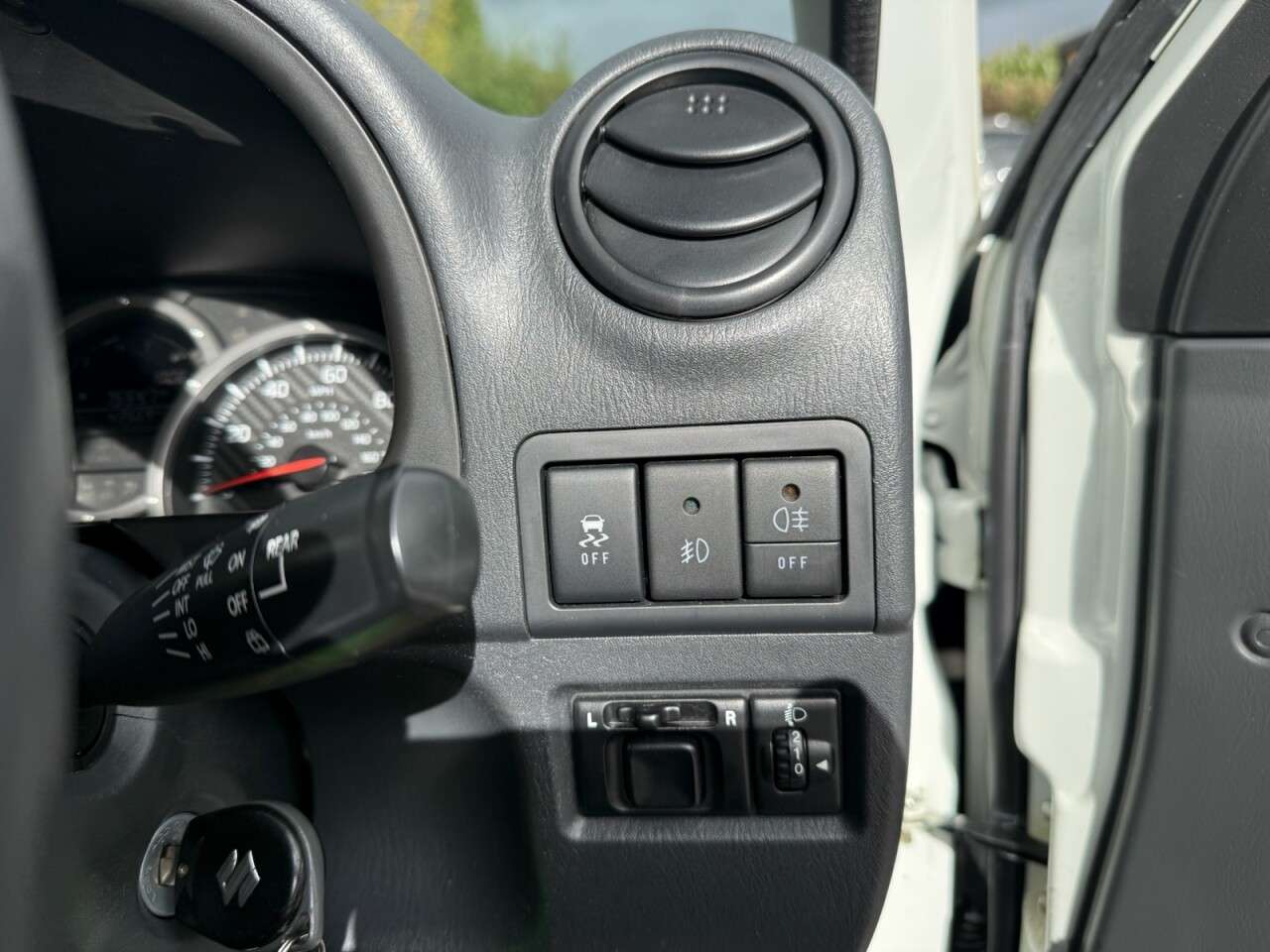 2016 SUZUKI JIMNY 2016 SUZUKI JIMNY