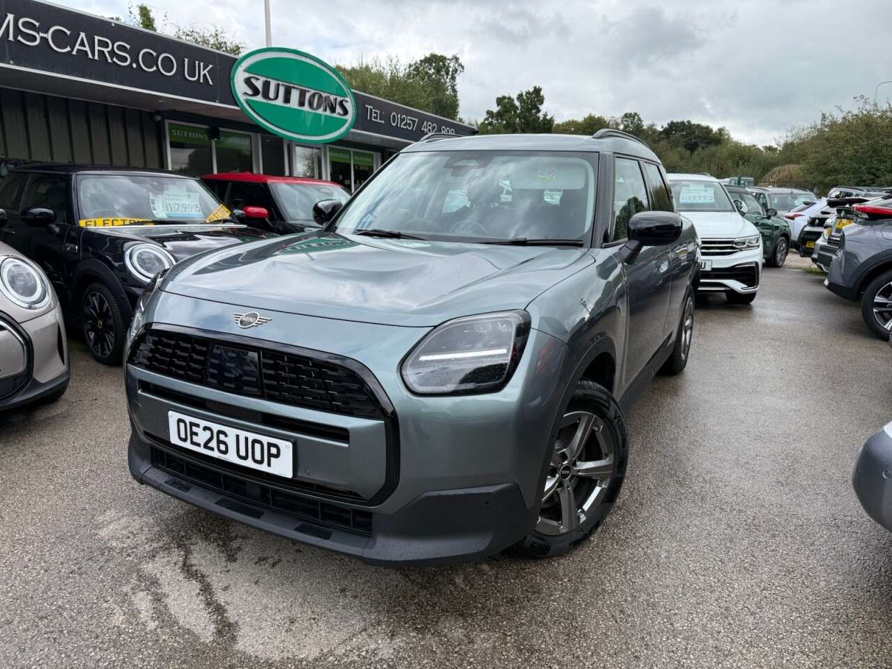 A 2026 MINI COUNTRYMAN 1.5C MHEV Classic SUV 5dr Petrol Hybrid Auto Euro 6 (s/s) (170 ps) *SAT NAV A 2026 MINI COUNTRYMAN 1.5C MHEV Classic SUV 5dr Petrol Hybrid Auto Euro 6 (s/s) (170 ps) *SAT NAV