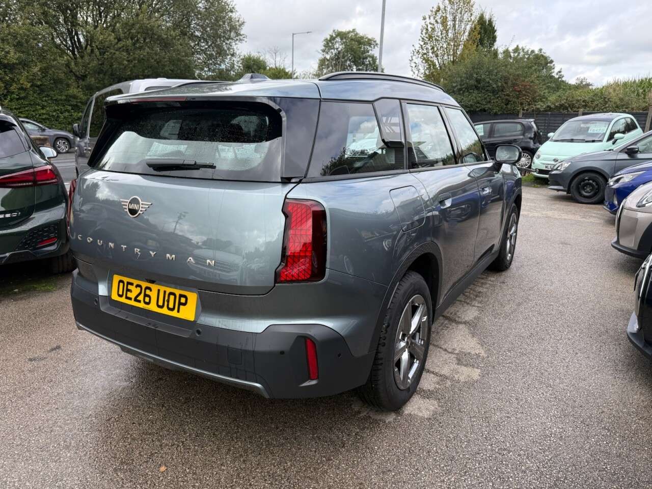 A 2026 MINI COUNTRYMAN 1.5C MHEV Classic SUV 5dr Petrol Hybrid Auto Euro 6 (s/s) (170 ps) *SAT NAV A 2026 MINI COUNTRYMAN 1.5C MHEV Classic SUV 5dr Petrol Hybrid Auto Euro 6 (s/s) (170 ps) *SAT NAV