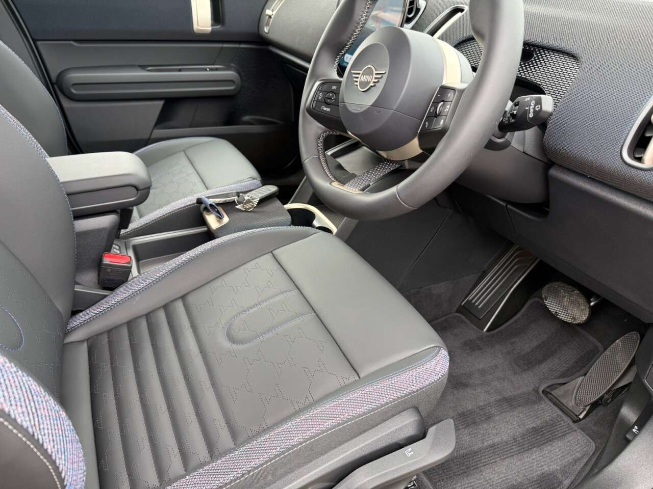2026 MINI COUNTRYMAN 2026 MINI COUNTRYMAN