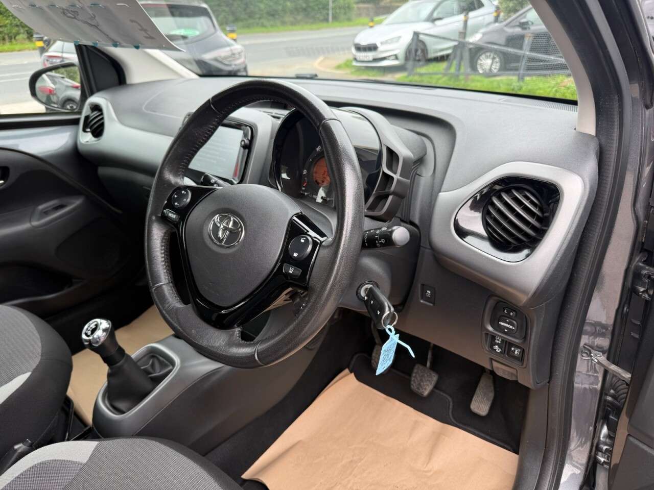 2021 TOYOTA AYGO 2021 TOYOTA AYGO