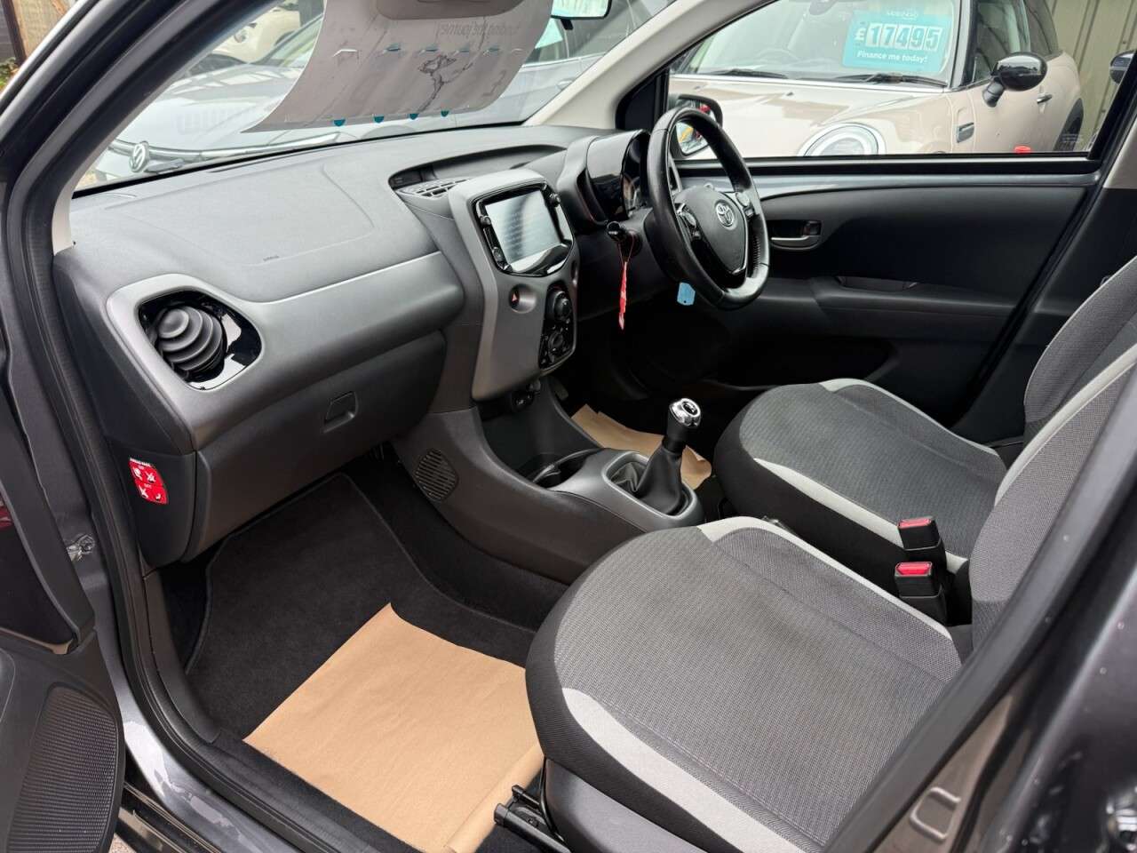 2021 TOYOTA AYGO 2021 TOYOTA AYGO