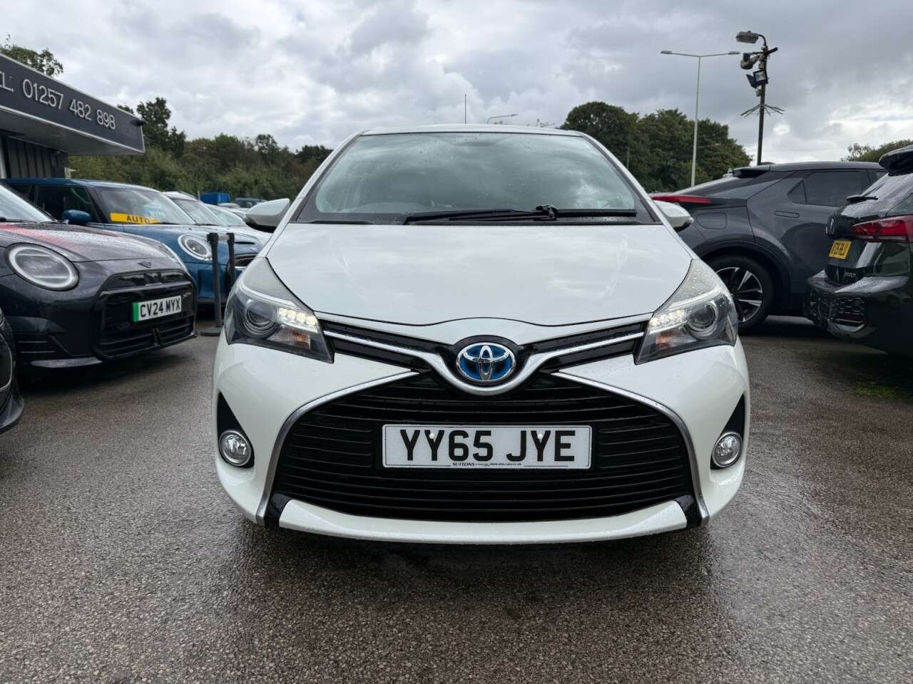 2015 TOYOTA YARIS 2015 TOYOTA YARIS