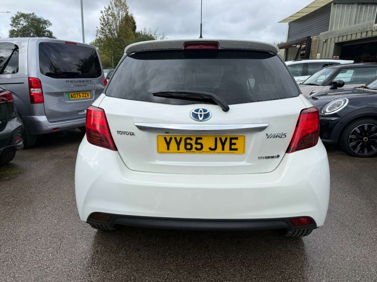 2015 TOYOTA YARIS 2015 TOYOTA YARIS