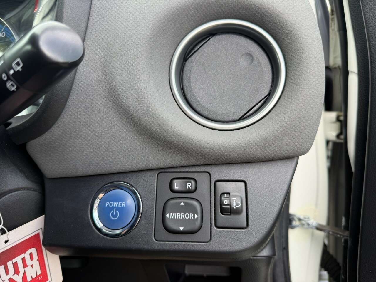 2015 TOYOTA YARIS 2015 TOYOTA YARIS