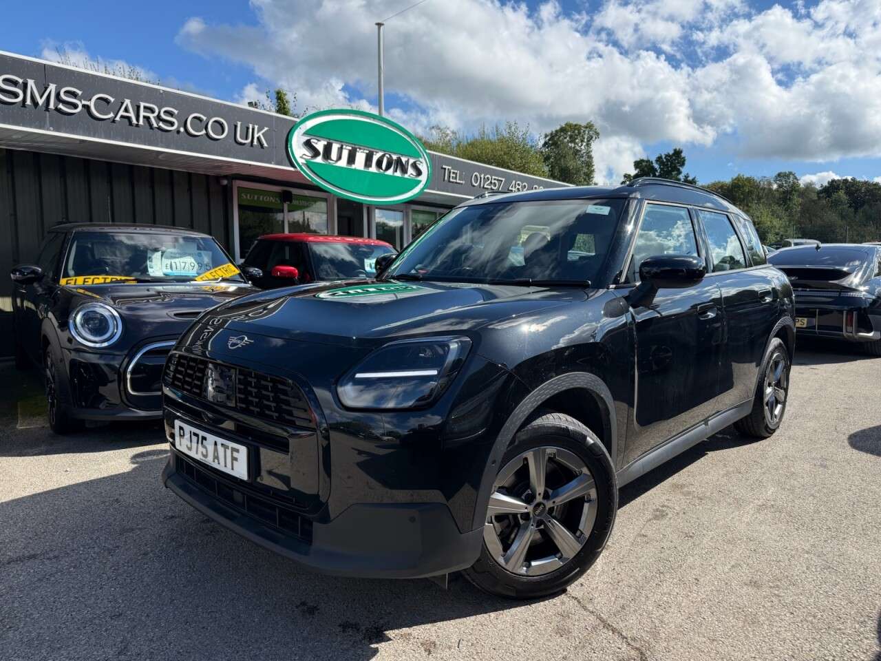 A 2025 MINI COUNTRYMAN 1.5C MHEV Classic SUV 5dr Petrol Hybrid Auto Euro 6 (s/s) (170 ps) SAT NAV~ A 2025 MINI COUNTRYMAN 1.5C MHEV Classic SUV 5dr Petrol Hybrid Auto Euro 6 (s/s) (170 ps) SAT NAV~