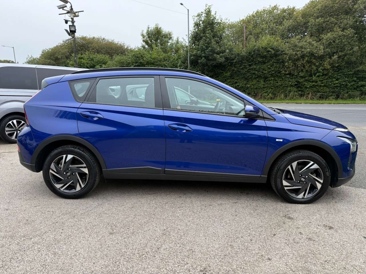 A 2023 HYUNDAI BAYON 1.0 T-GDi MHEV SE Connect SUV 5dr Petrol Hybrid DCT Euro 6 (s/s) (100 ps) R A 2023 HYUNDAI BAYON 1.0 T-GDi MHEV SE Connect SUV 5dr Petrol Hybrid DCT Euro 6 (s/s) (100 ps) R