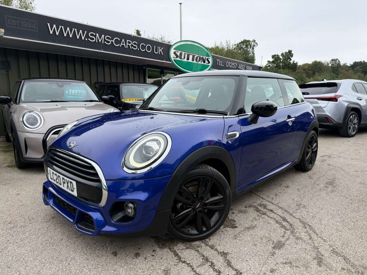 A 2020 MINI HATCH 1.5 Cooper Sport Hatchback 3dr Petrol Manual Euro 6 (s/s) (136 ps) NAVIGATI A 2020 MINI HATCH 1.5 Cooper Sport Hatchback 3dr Petrol Manual Euro 6 (s/s) (136 ps) NAVIGATI