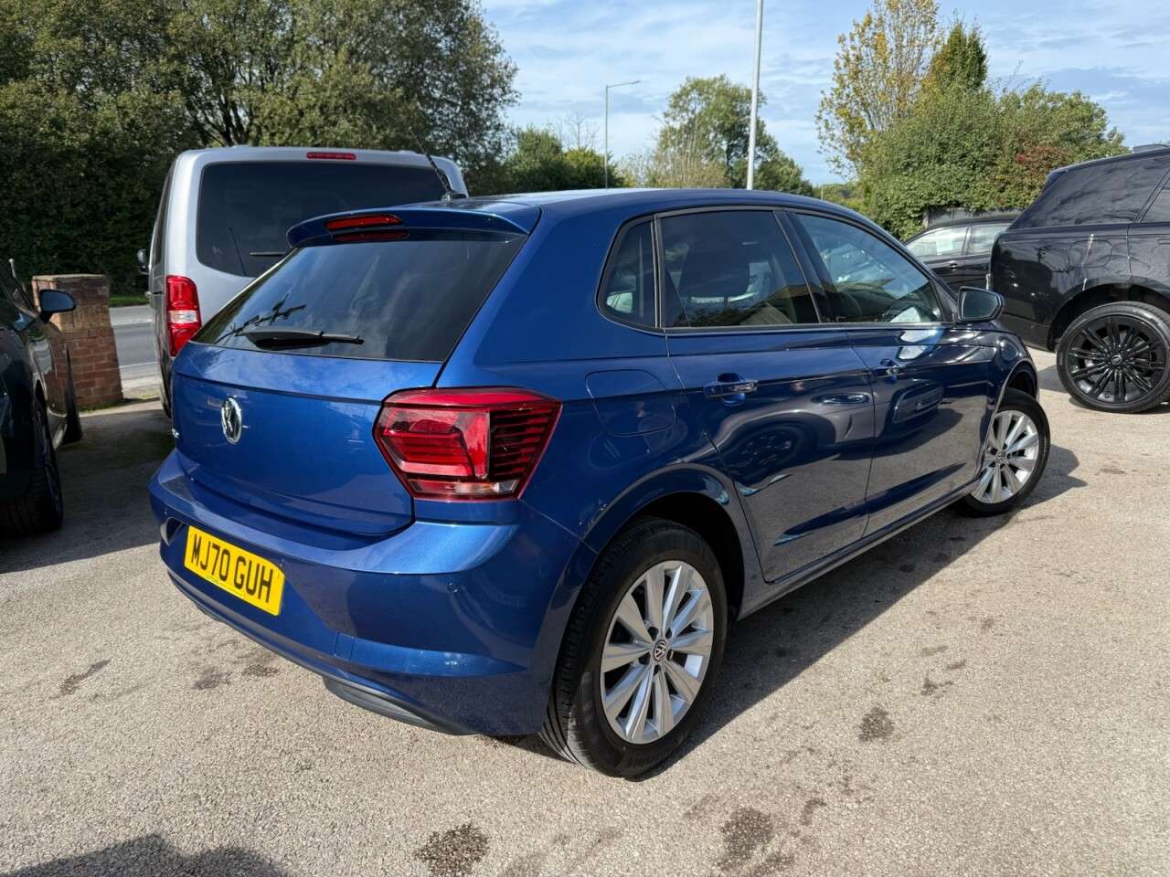 A 2020 VOLKSWAGEN POLO 1.0 TSI Match Hatchback 5dr Petrol Manual Euro 6 (s/s) (95 ps) APPLE PLAY~A A 2020 VOLKSWAGEN POLO 1.0 TSI Match Hatchback 5dr Petrol Manual Euro 6 (s/s) (95 ps) APPLE PLAY~A