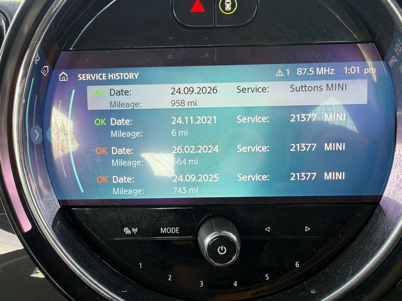 A 2021 MINI COUNTRYMAN 1.5 Cooper Classic SUV 5dr Petrol Steptronic Euro 6 (s/s) (136 ps) JUST ARR A 2021 MINI COUNTRYMAN 1.5 Cooper Classic SUV 5dr Petrol Steptronic Euro 6 (s/s) (136 ps) JUST ARR