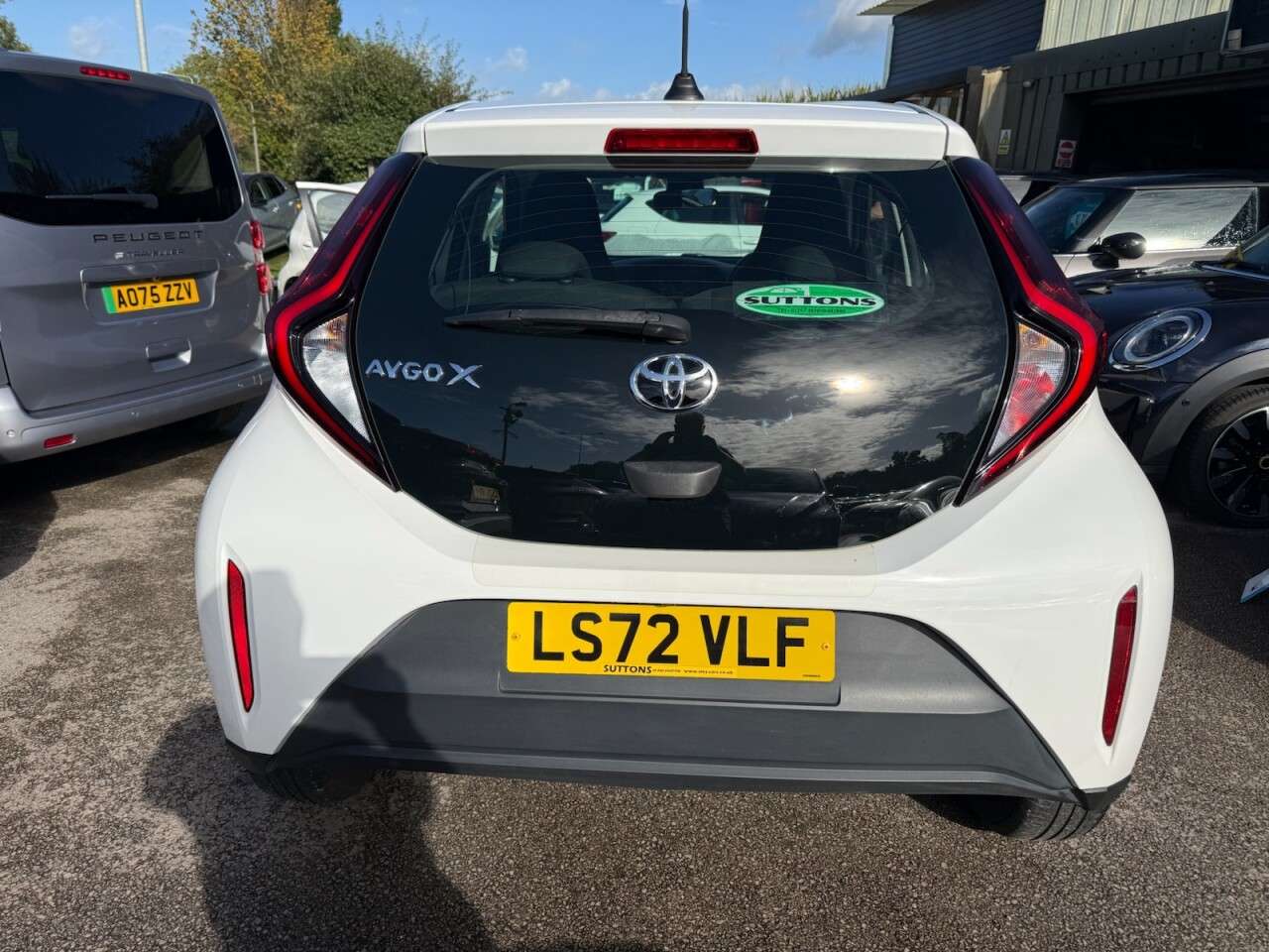 2022 TOYOTA AYGO X 2022 TOYOTA AYGO X