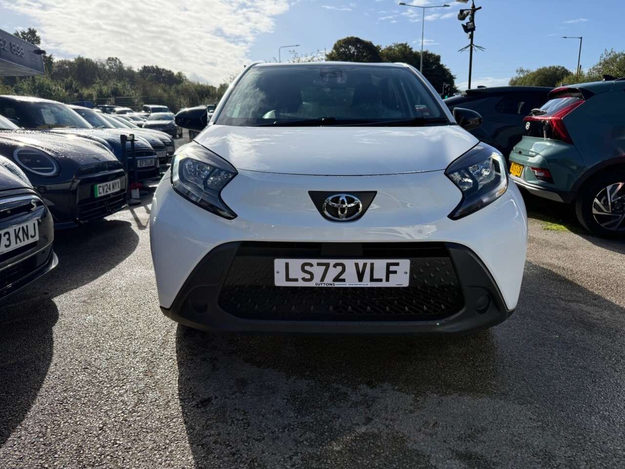 2022 TOYOTA AYGO X 2022 TOYOTA AYGO X