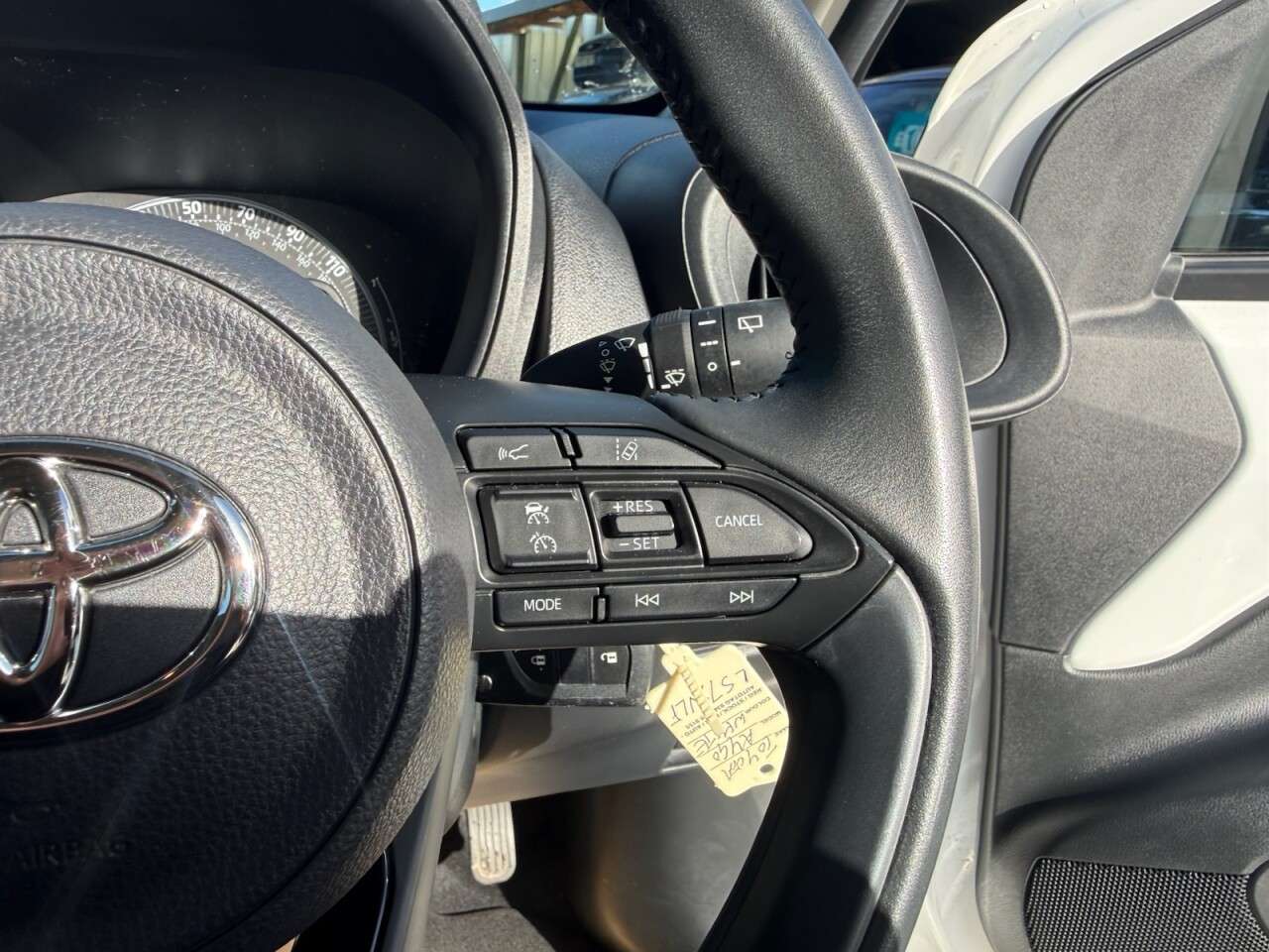 2022 TOYOTA AYGO X 2022 TOYOTA AYGO X