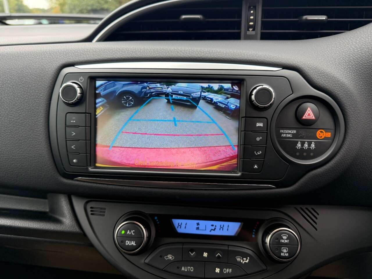 2016 TOYOTA YARIS 2016 TOYOTA YARIS
