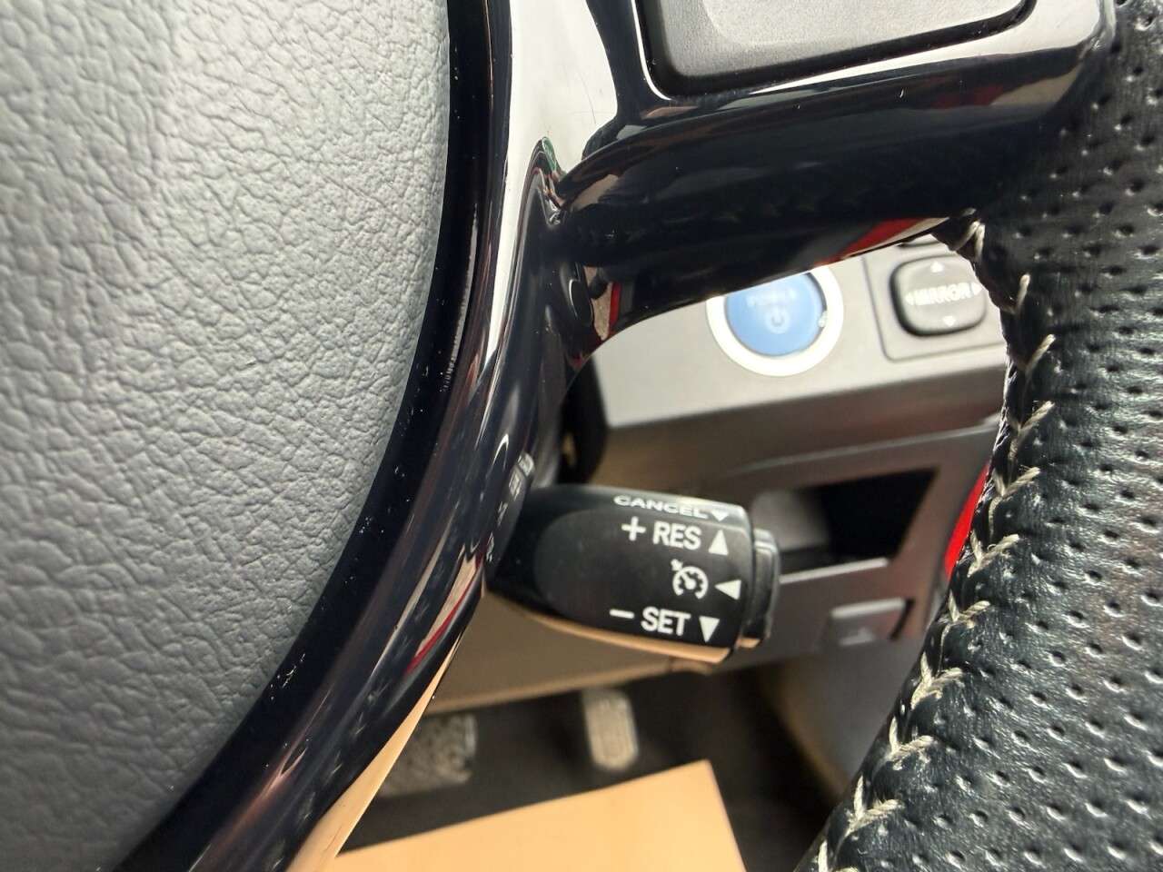 2016 TOYOTA YARIS 2016 TOYOTA YARIS