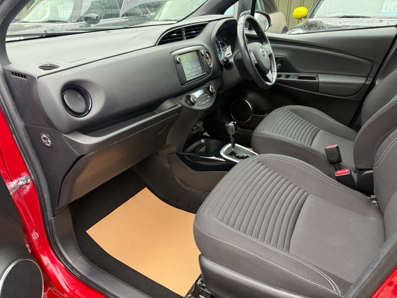 2016 TOYOTA YARIS 2016 TOYOTA YARIS