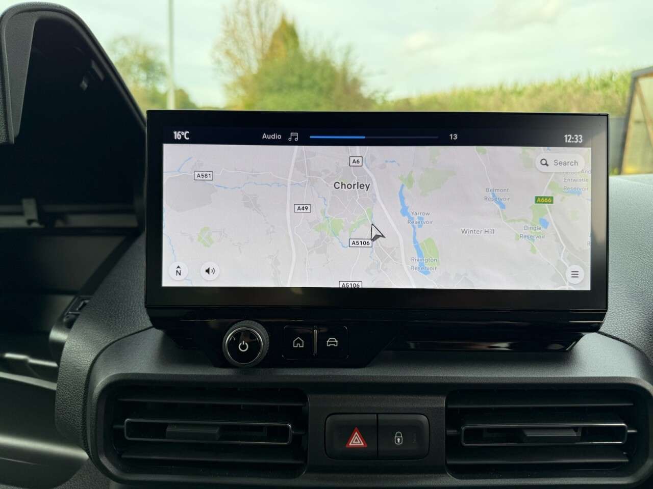 A 2025 TOYOTA PROACE CITY VERSO 50kWh Design Short MPV 5dr Electric Auto (136 ps) SAT NAV~REVERSE CAMERA~CA A 2025 TOYOTA PROACE CITY VERSO 50kWh Design Short MPV 5dr Electric Auto (136 ps) SAT NAV~REVERSE CAMERA~CA