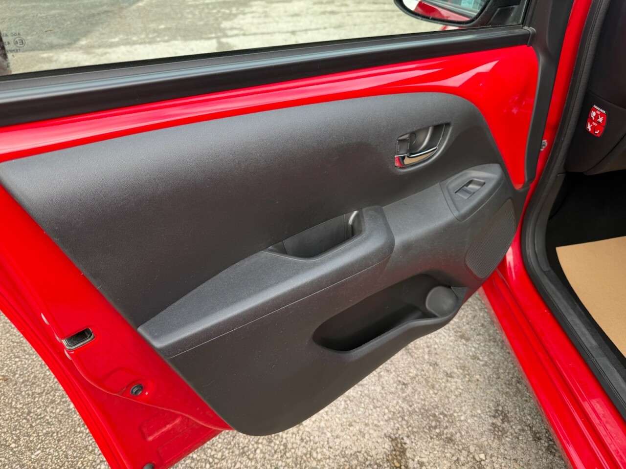 2017 TOYOTA AYGO 2017 TOYOTA AYGO