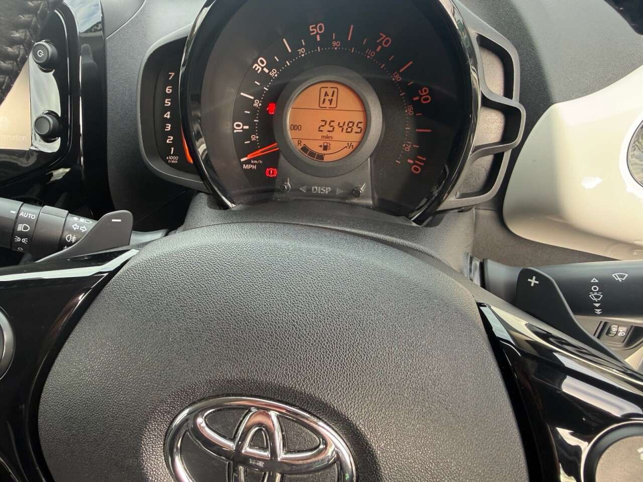2017 TOYOTA AYGO 2017 TOYOTA AYGO