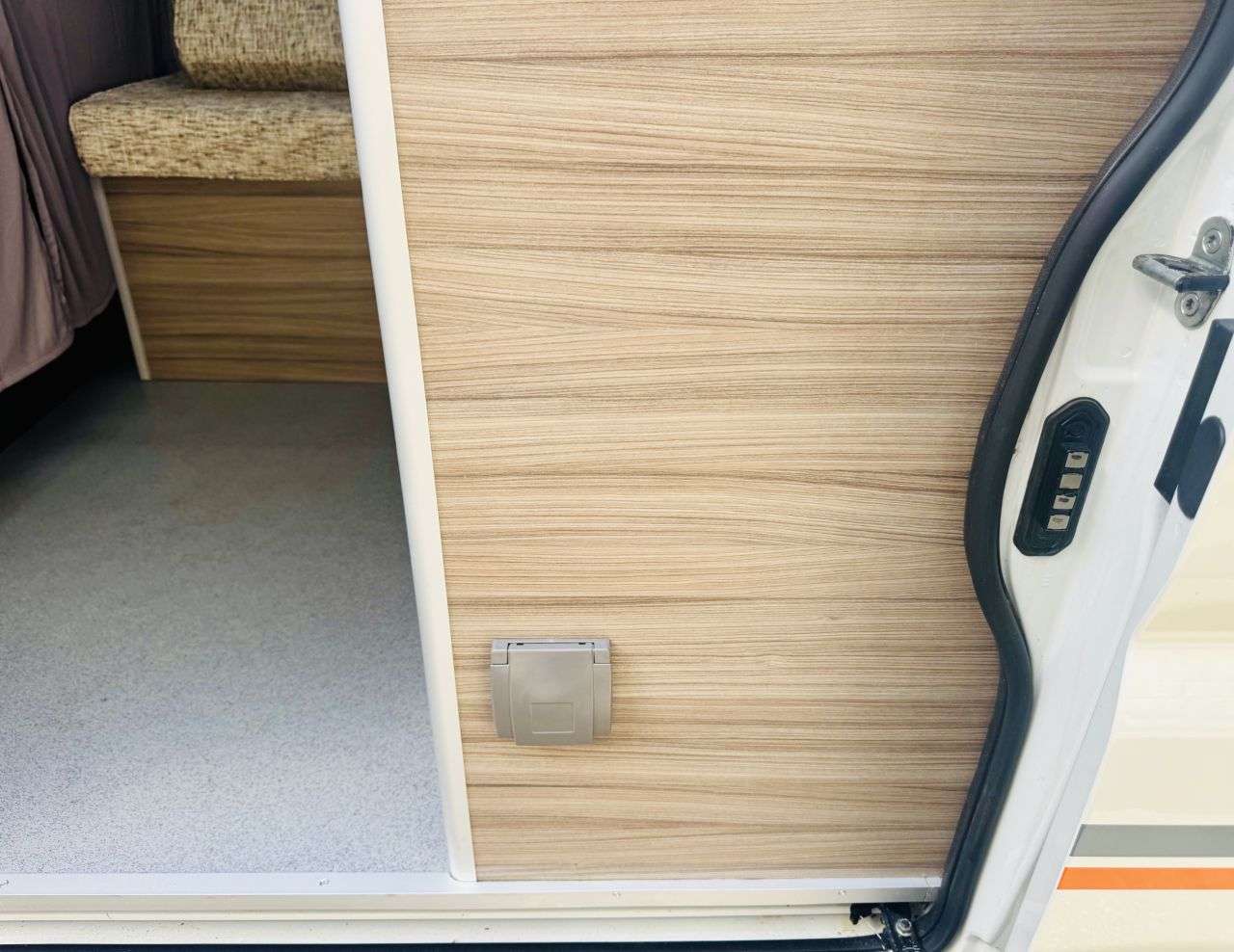 2021 PEUGEOT BOXER 2021 PEUGEOT BOXER